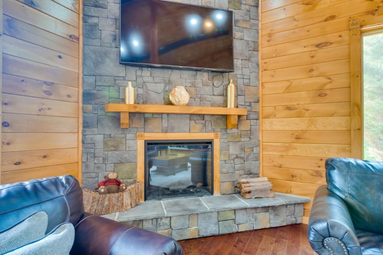 Gatlinburg Vacation Rental With Private Hot Tub! Exteriör bild