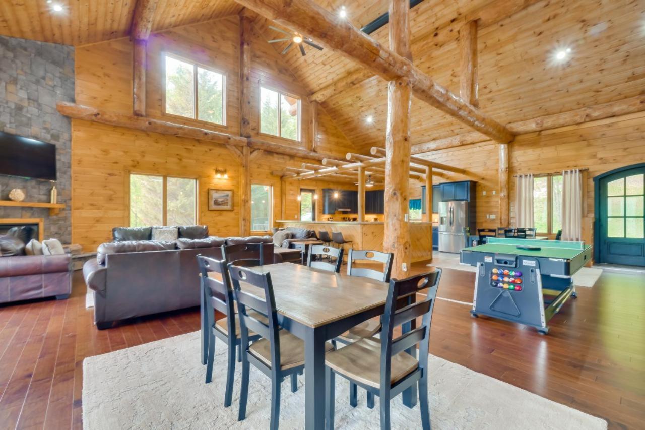 Gatlinburg Vacation Rental With Private Hot Tub! Exteriör bild