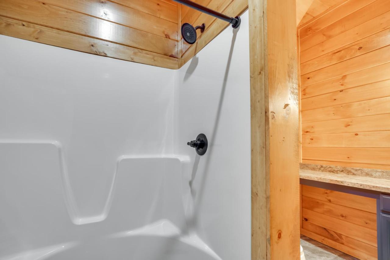 Gatlinburg Vacation Rental With Private Hot Tub! Exteriör bild