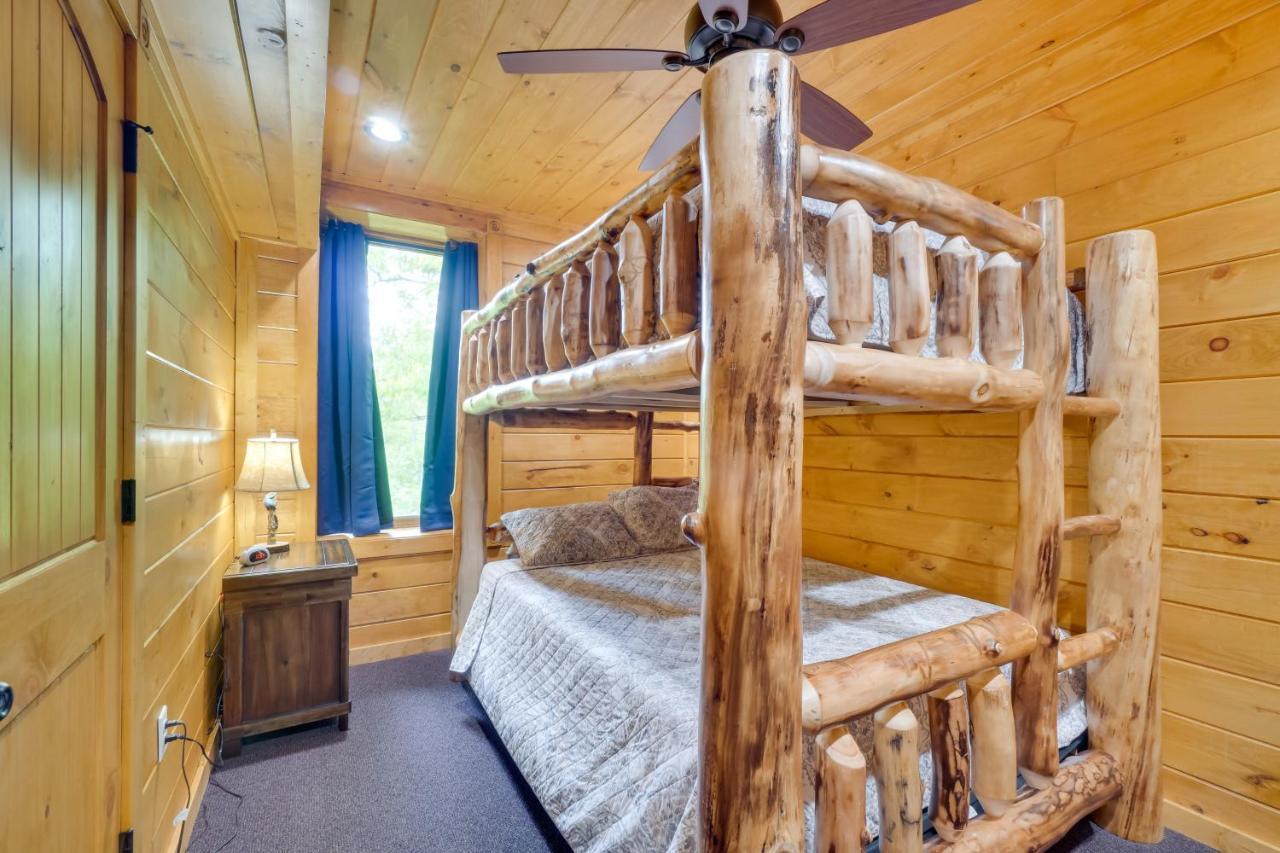 Gatlinburg Vacation Rental With Private Hot Tub! Exteriör bild